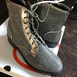 Design Lab - Pewter Laced up Boots